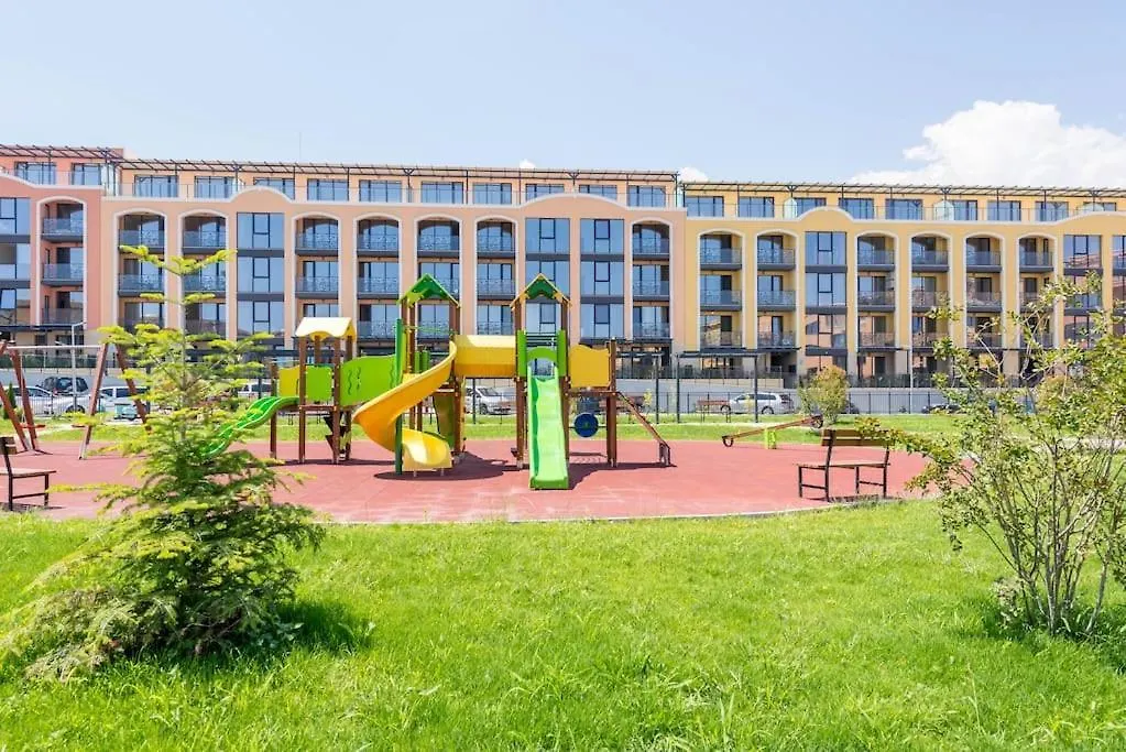 One Bedroom Flat In Bella Vita Complex Close To St Constantine And Helena Varna 0*,